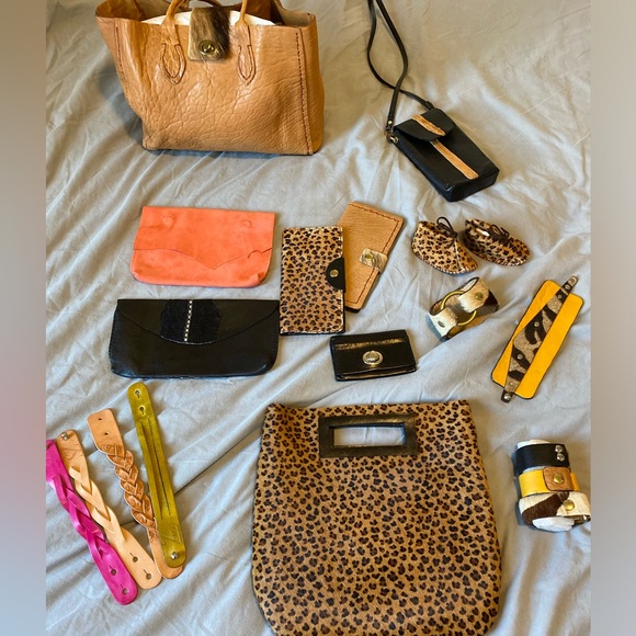 Like to be notified for shows! - Picture 6 of 8